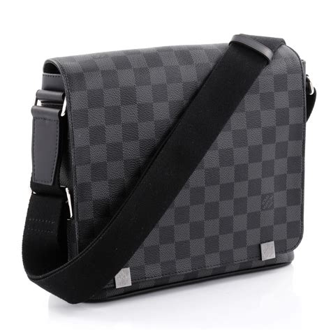 louis vuitton messenger bag mens replica|louis vuitton district messenger.